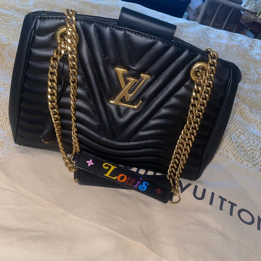 Beautiful brand new Louis Vuitton purse